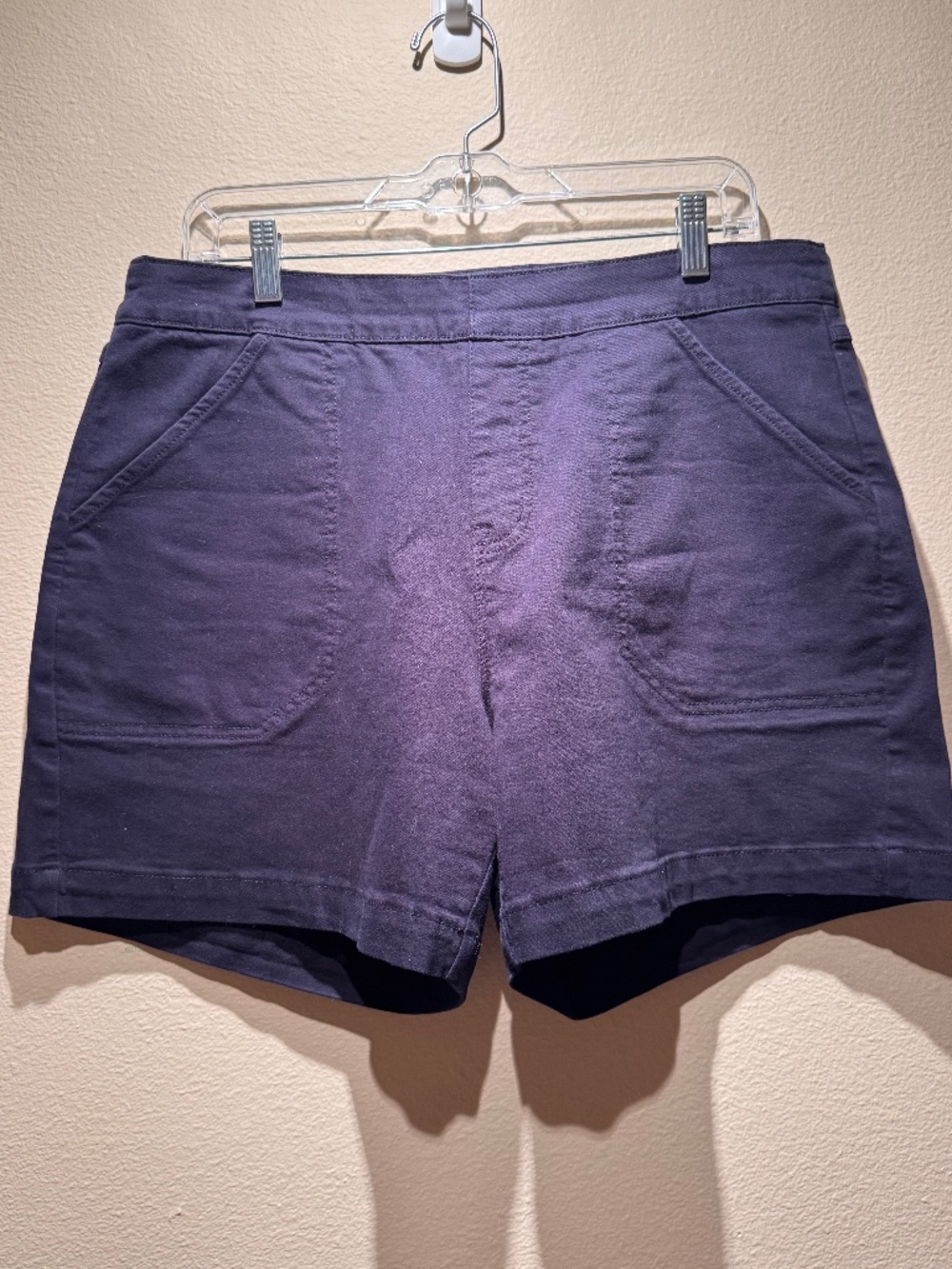 Nautica Jeans Co. - Women's Stretch Pull-On Chino Shorts - Size L